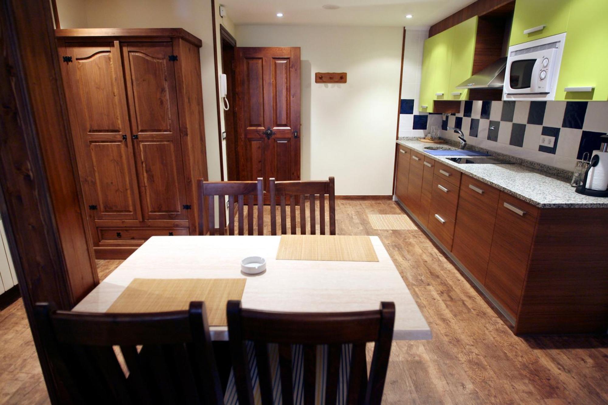 Apartamentos La Demanda Ezcaray Luaran gambar