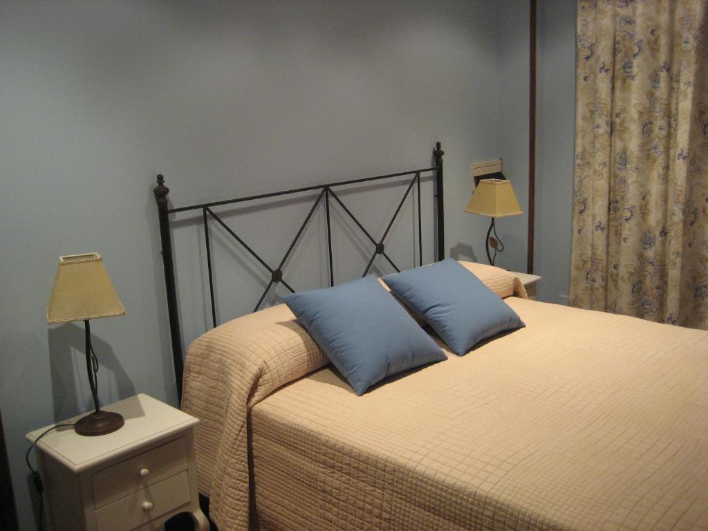 Apartamentos La Demanda Ezcaray Bilik gambar